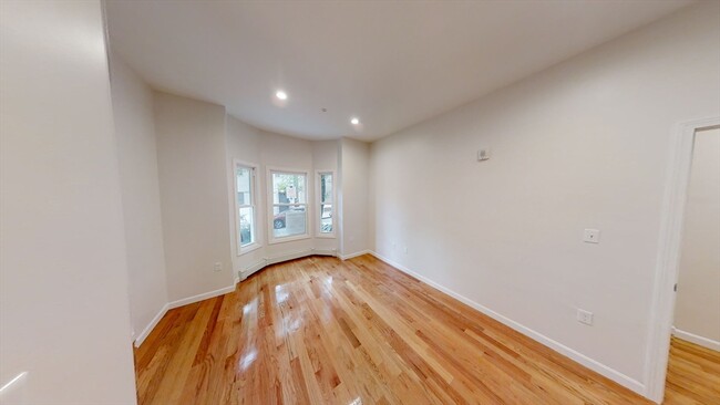Photo - 130 Putnam St Apartment Unit 1
