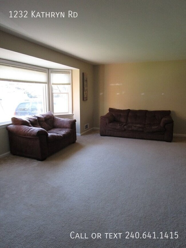 Photo - 1232 Kathryn Rd