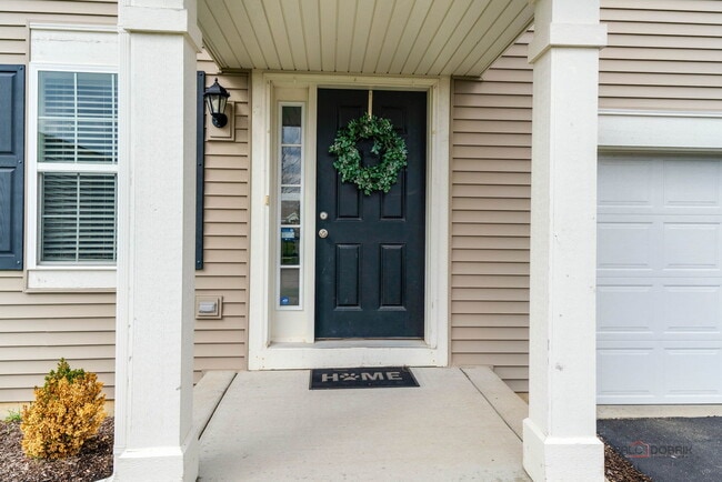 Photo - 202 Minuet Cir