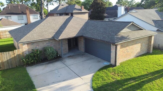 Building Photo - 6022 Thom Rd Rental