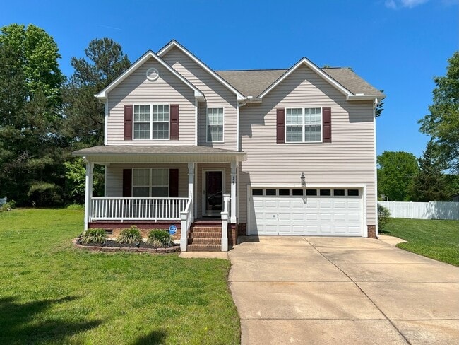 Photo - 135 Kimeo Way House