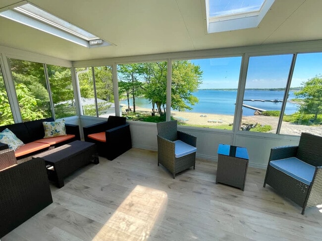 100 Sand Bay Rd Unit SI ID1314900P