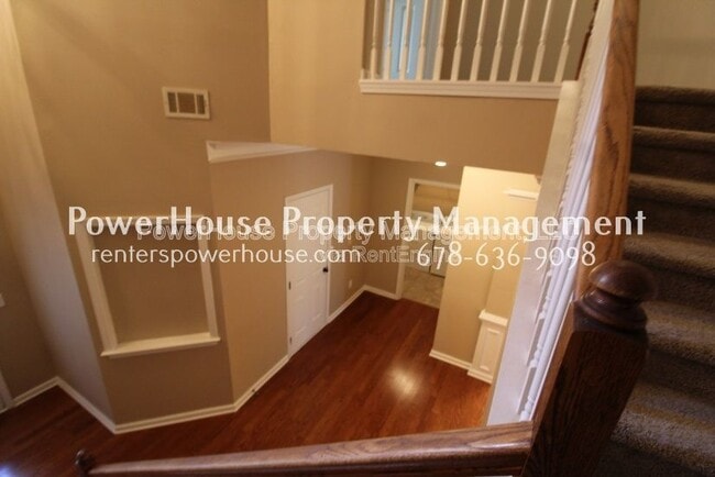 Photo - 4830 Hastings Terrace