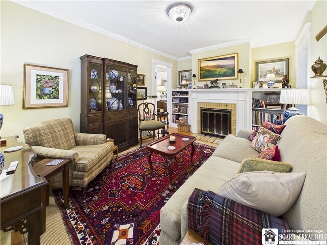 Photo - 422 York St