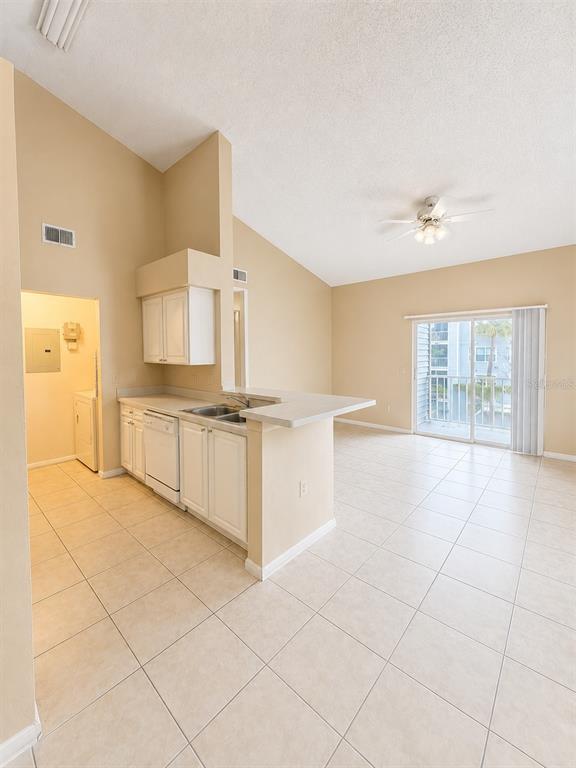 Photo - 1218 Bermuda Lakes Ln Unit 201