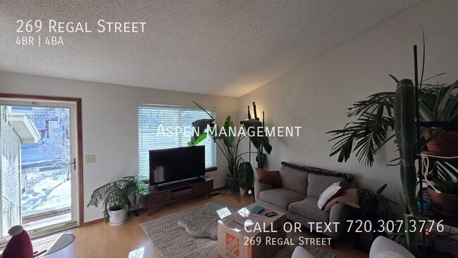 Photo - 269 Regal St