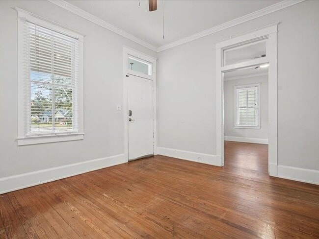 Photo - 1151 Caroline Ave