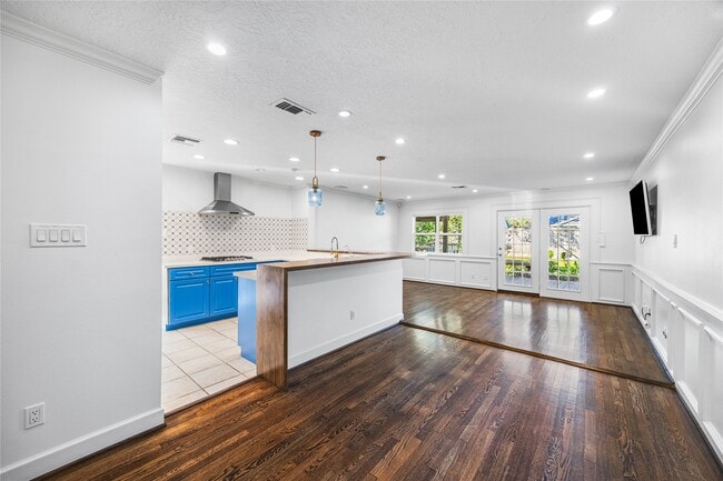 Photo - 1422 Gardenia Dr