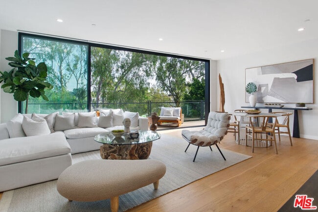 Photo - 11600 Dunstan Way Unit 404