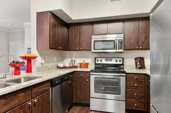 Photo - 7575 Gosling Rd Unidad # 1026