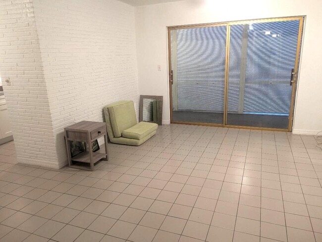 Photo - 20400 NW 7th Ave Unit 104