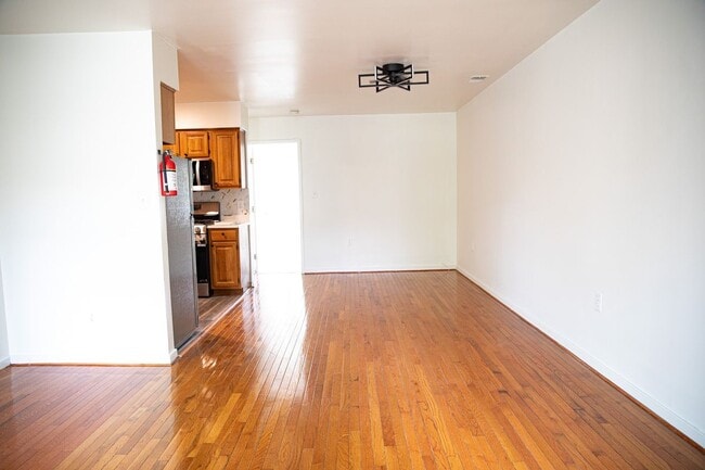3708 Grant Pl NE Unit B