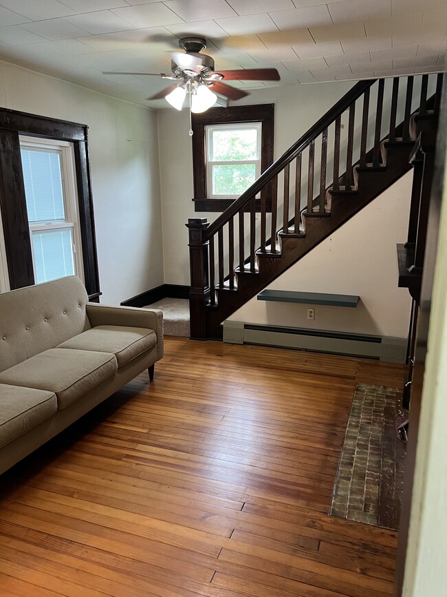 dining room or living room - 925 Ridgeway Ave