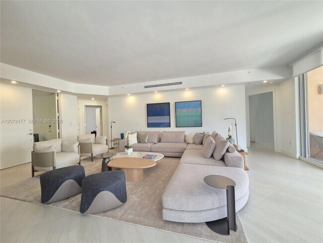 Photo - 739 Crandon Blvd Unit 202