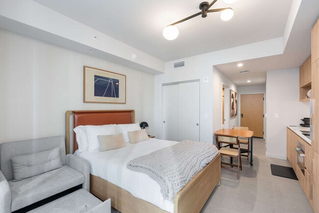 Photo - 11 NE 6th St Unit SI ID1373696P