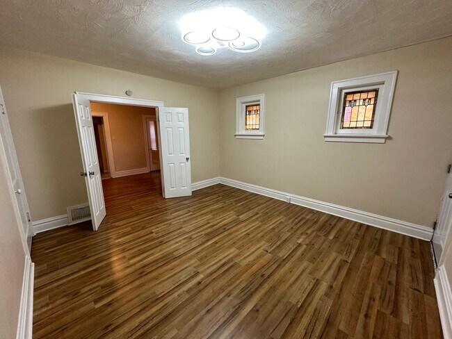 Photo - 3859 Alberta St Unit 3859 - 1Fl
