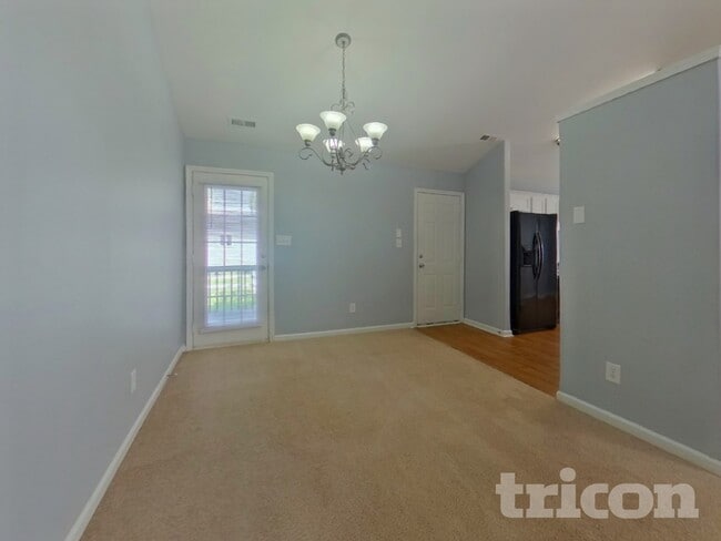 Photo - 212 Brookstone Dr