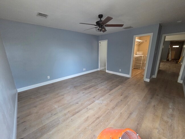 Photo - 8826 Fernbrook