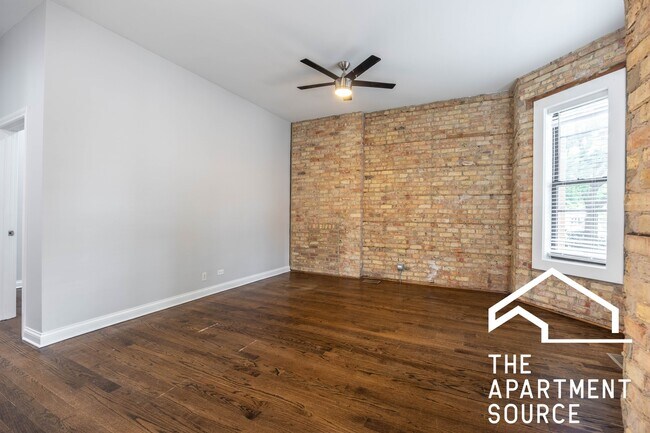 Photo - 1756 W Montrose Ave Unit 1
