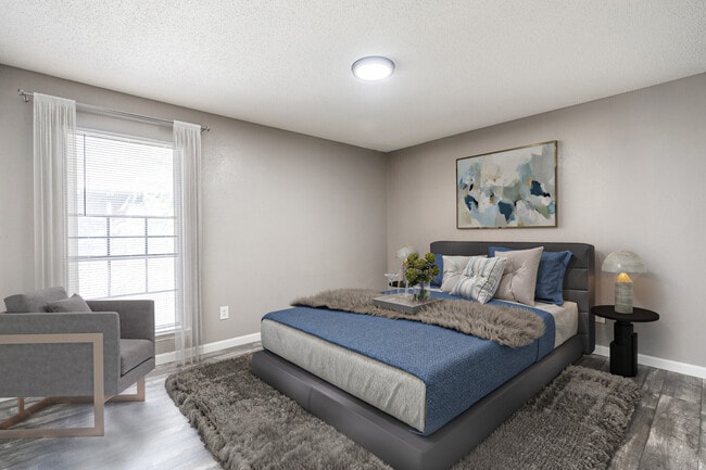 Flats at Brentwood