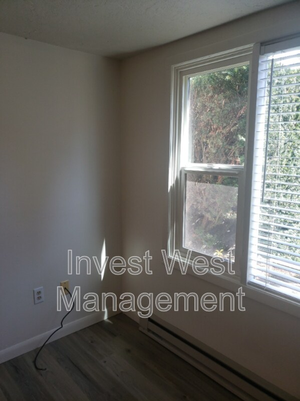 Photo - 6704 NE 14th Ave