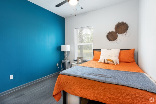 3BR, 3BA - 1,134SF - Bedroom