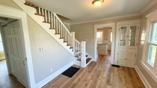Photo - BATES HENDRICKS/GARFIELD PARK - 4 BR BEAUTIFULLY RENOVATED AVAILABLE NOW!