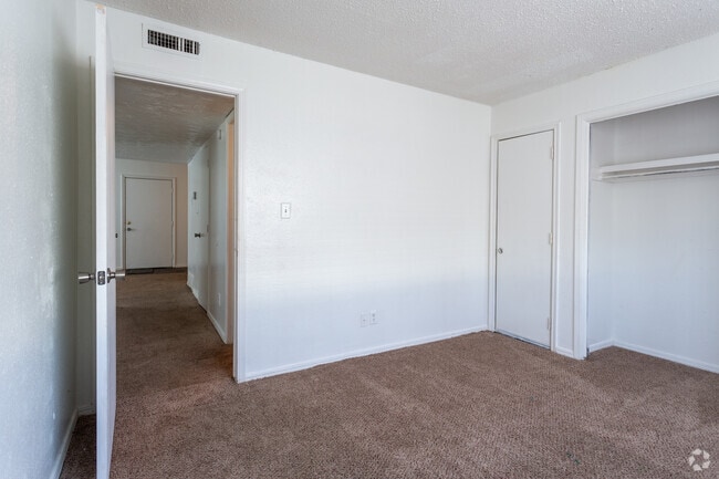 Sandpiper Apartments