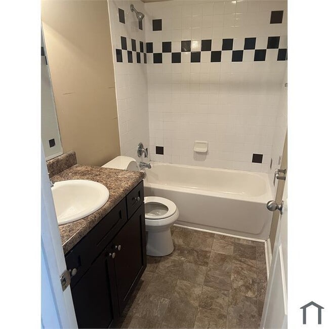 Renovated Townhome in Gated Community