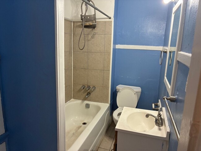 Photo - 3019 Ashlyn St Unit 3019 Ashlyn St 2