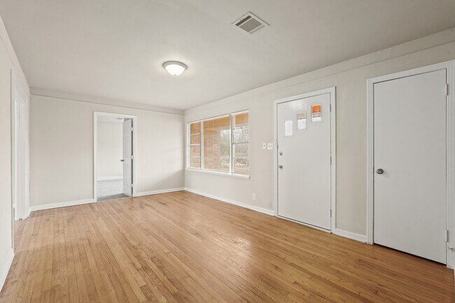 Photo - 514 Gammon Dr