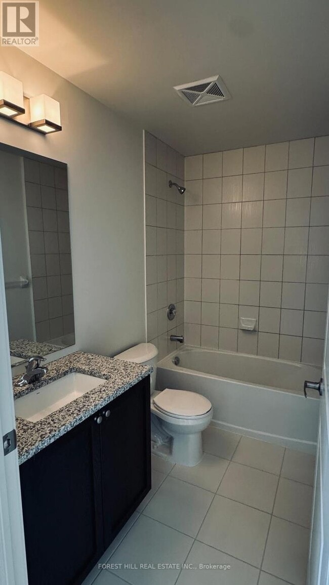 Photo - 4955 Yonge St Unit Ph215