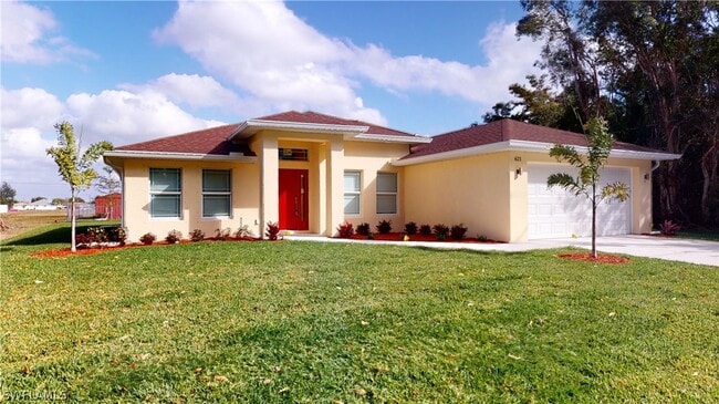 Building Photo - 621 NW 7th Pl