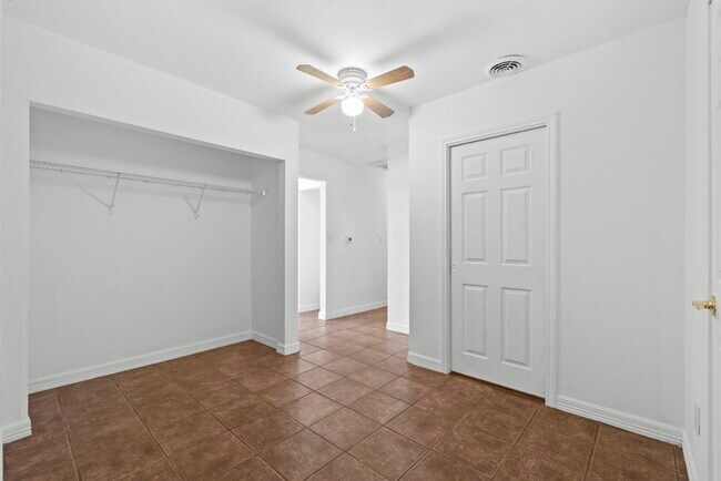 Photo - 5311 Perry Ave