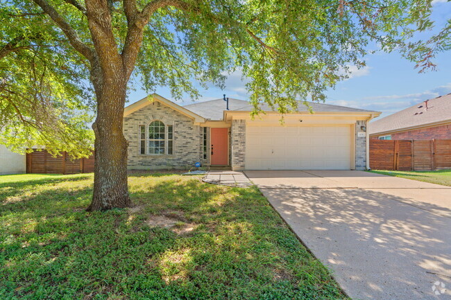 Building Photo - 408 Honeysuckle Ln Rental