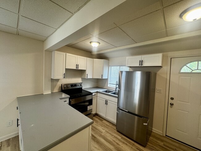 Photo - 907 E Taylor St