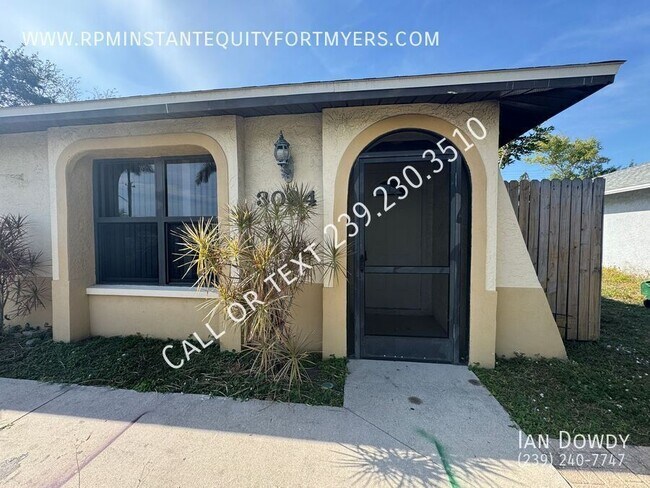 Building Photo - 3024 Santa Barbara Blvd