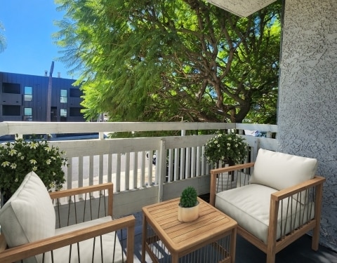 Photo - 1410 Wellesley Ave