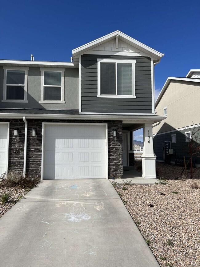 Photo - 1174 E Pilot St Townhome
