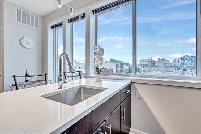 Photo - 1200 Manor Residence