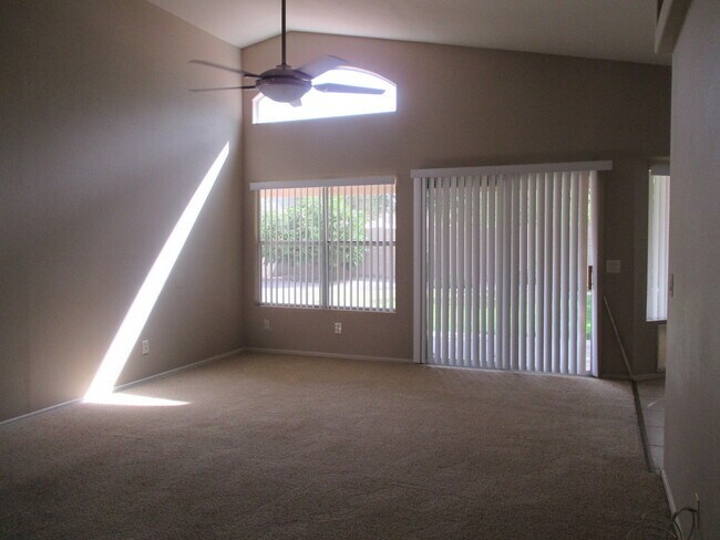 Photo - Chandler Single Story House - 3 Bedroom | 2 Bath Rental