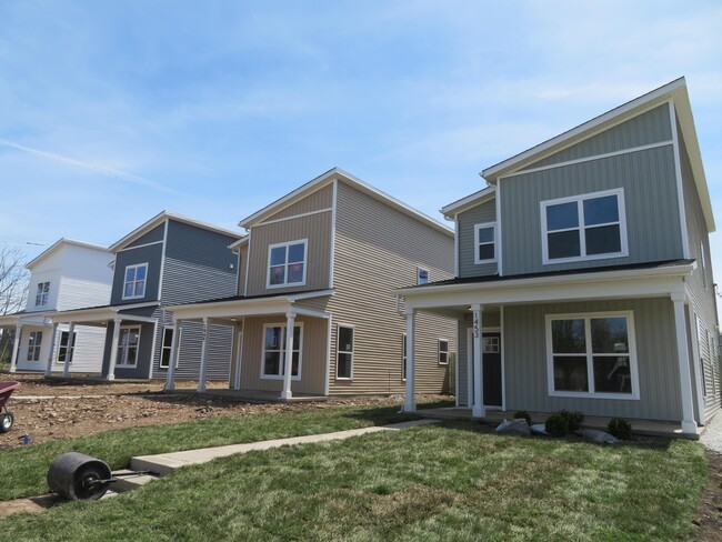 Building Photo - 1453 Merrimac Ave Rental