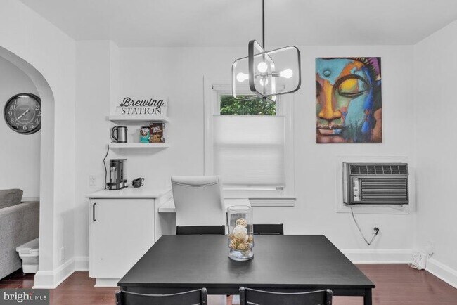 Photo - 3310 Elbert St