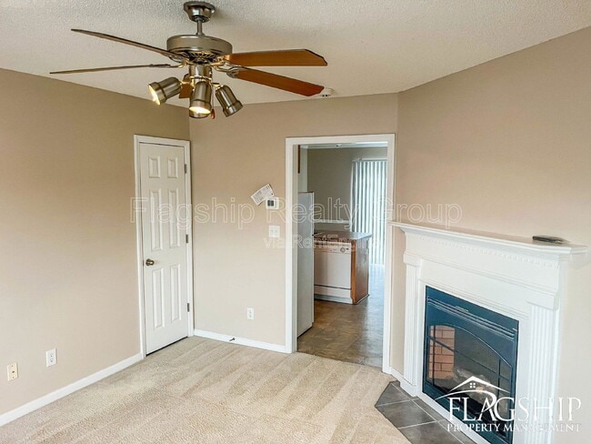 Photo - 3813 E Vancroft Cir