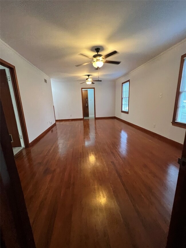 Photo - 4711 Avenue R 1/2 Ave