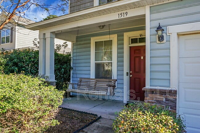 Photo - 1519 Thoroughbred Blvd