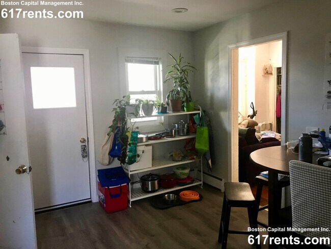 Photo - 7 Quincy St Unit 2