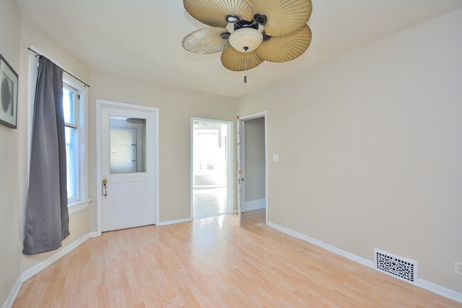 Photo - 818/820 Brady Unidad 820