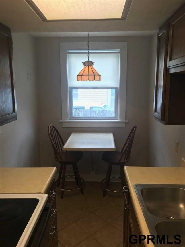 Photo - 4807 Cass St Unit 1