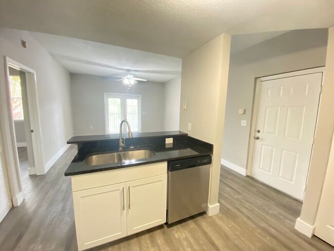 Photo - 10831 Windsor Walk Dr Unit 306